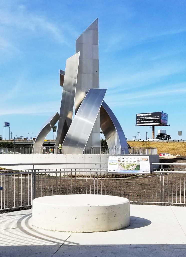 Sculpture-Lackland Corridor Gateway, in San Antonio-Projects-Jerdon Enterprise